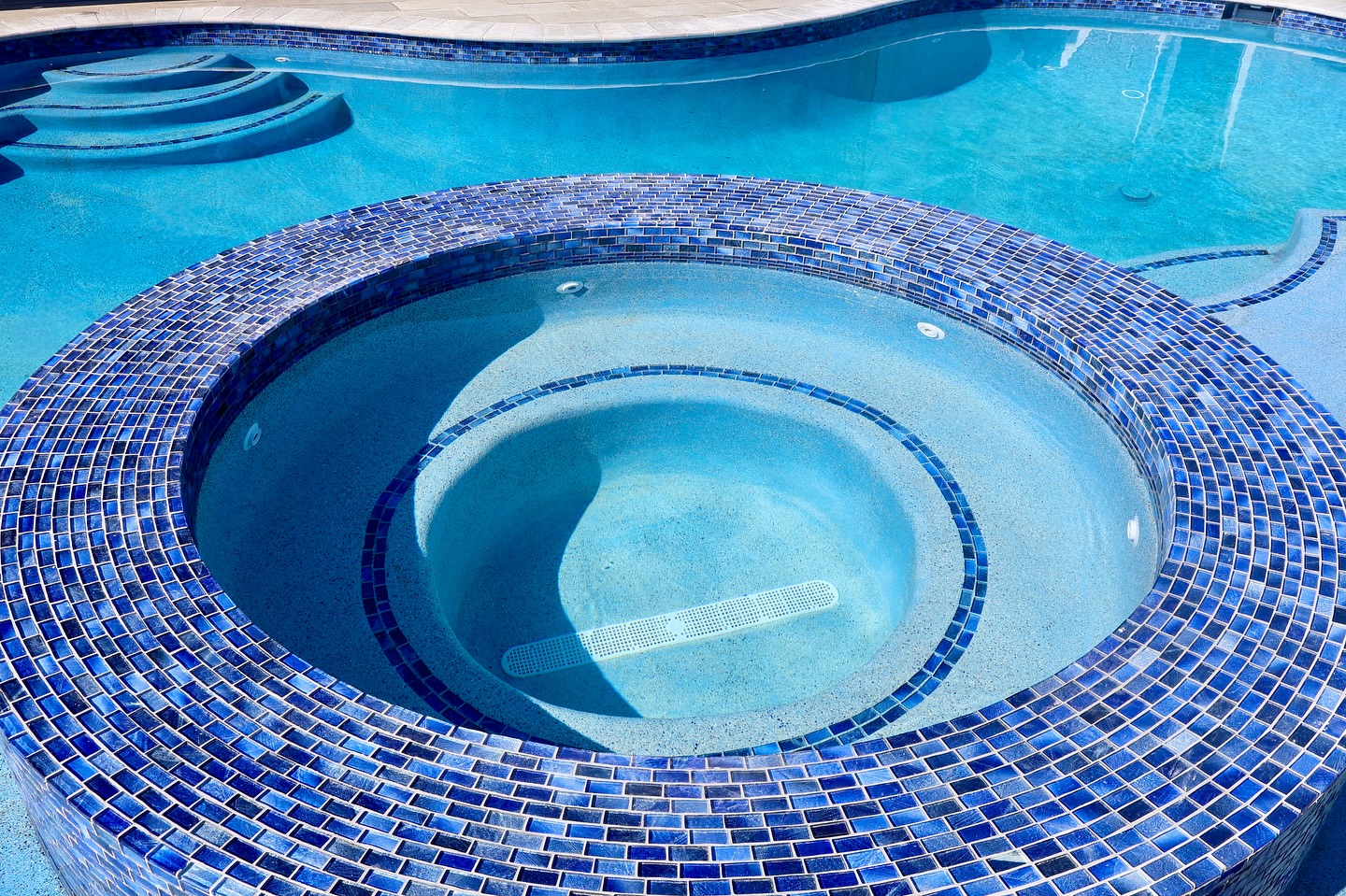 D&J The Pool Resurfacers pool project