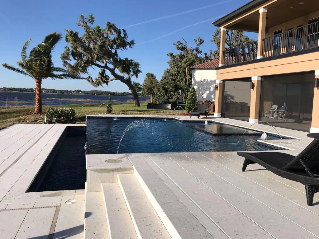 Leron Homes & Pools pool and spa installation