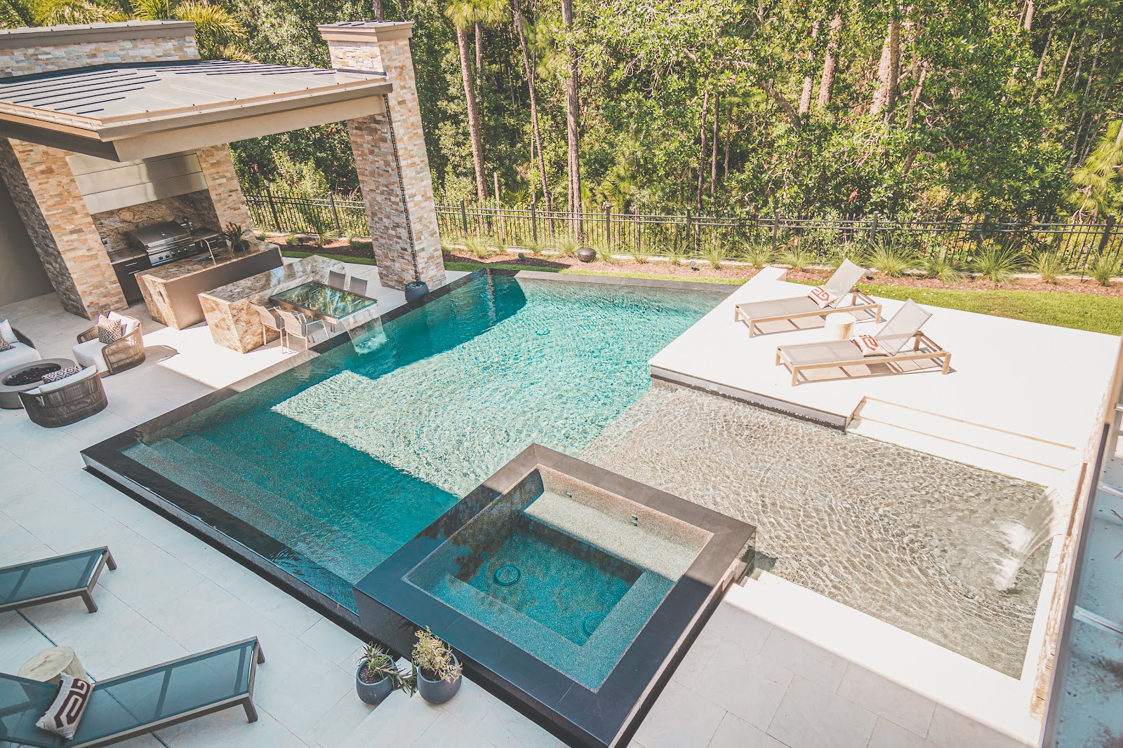 Paradise Pools By Design outdoor pool installation