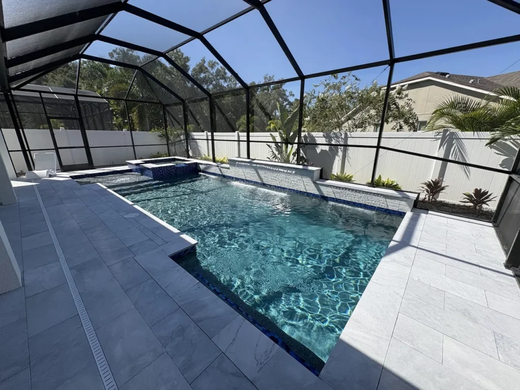Kura Design Pools