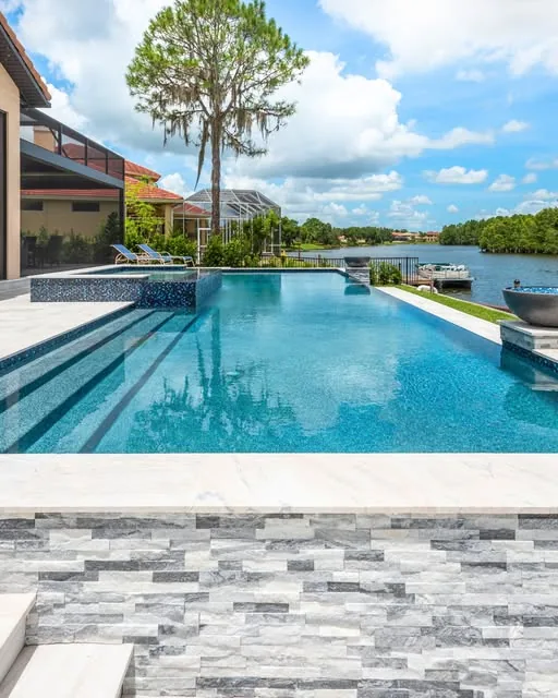 Larsen’s Pool & Spa, LLC