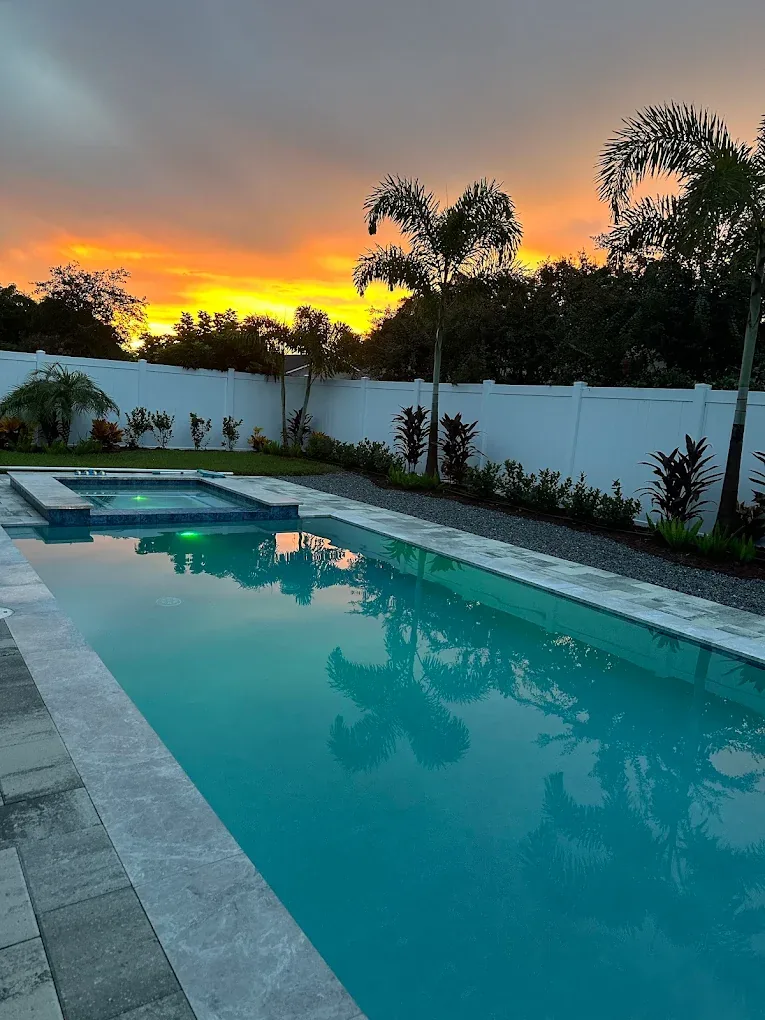 Leron Homes & Pools