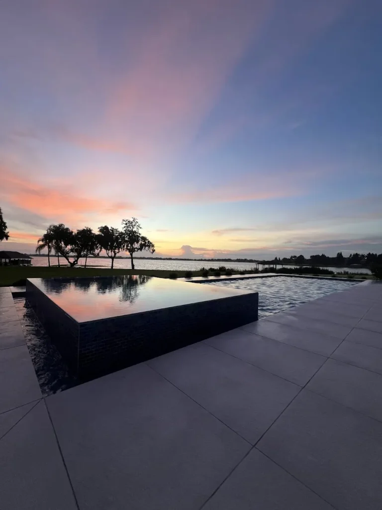 Roden Pool Contracting Inc