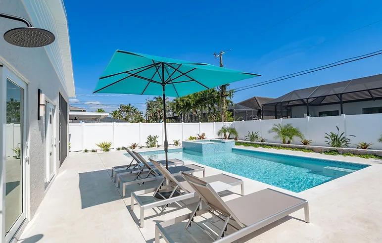 Rum Row Pools LLC