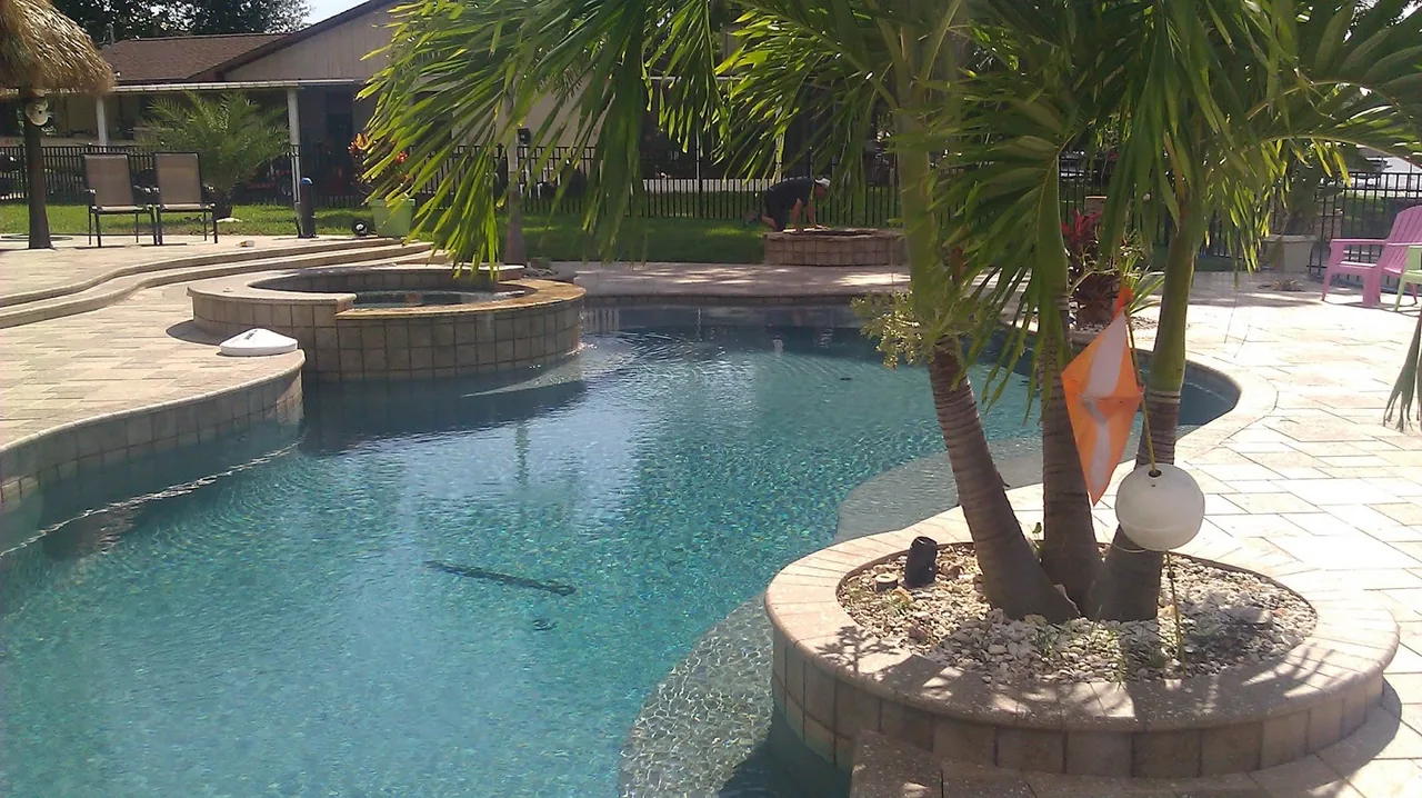Family Style Pool and Spa Inc pool project
