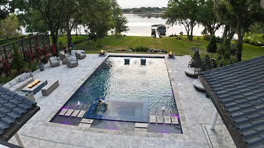 Holland Pools and Spas, LLC