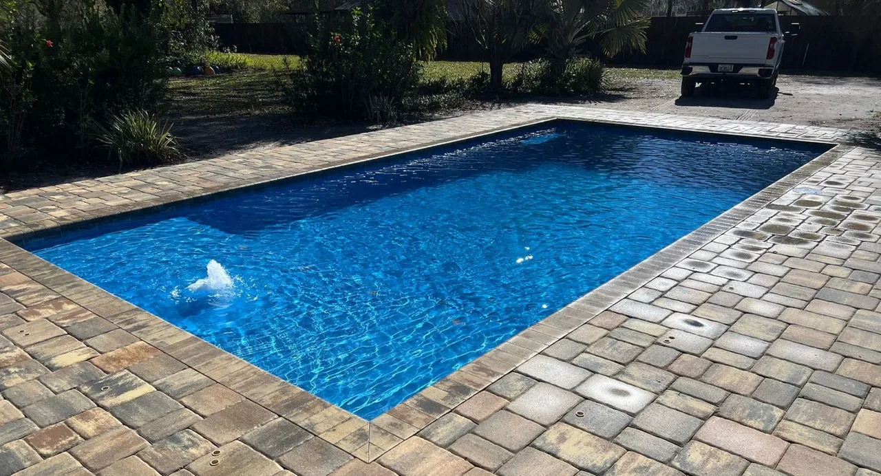 Lee Custom Pools pool project