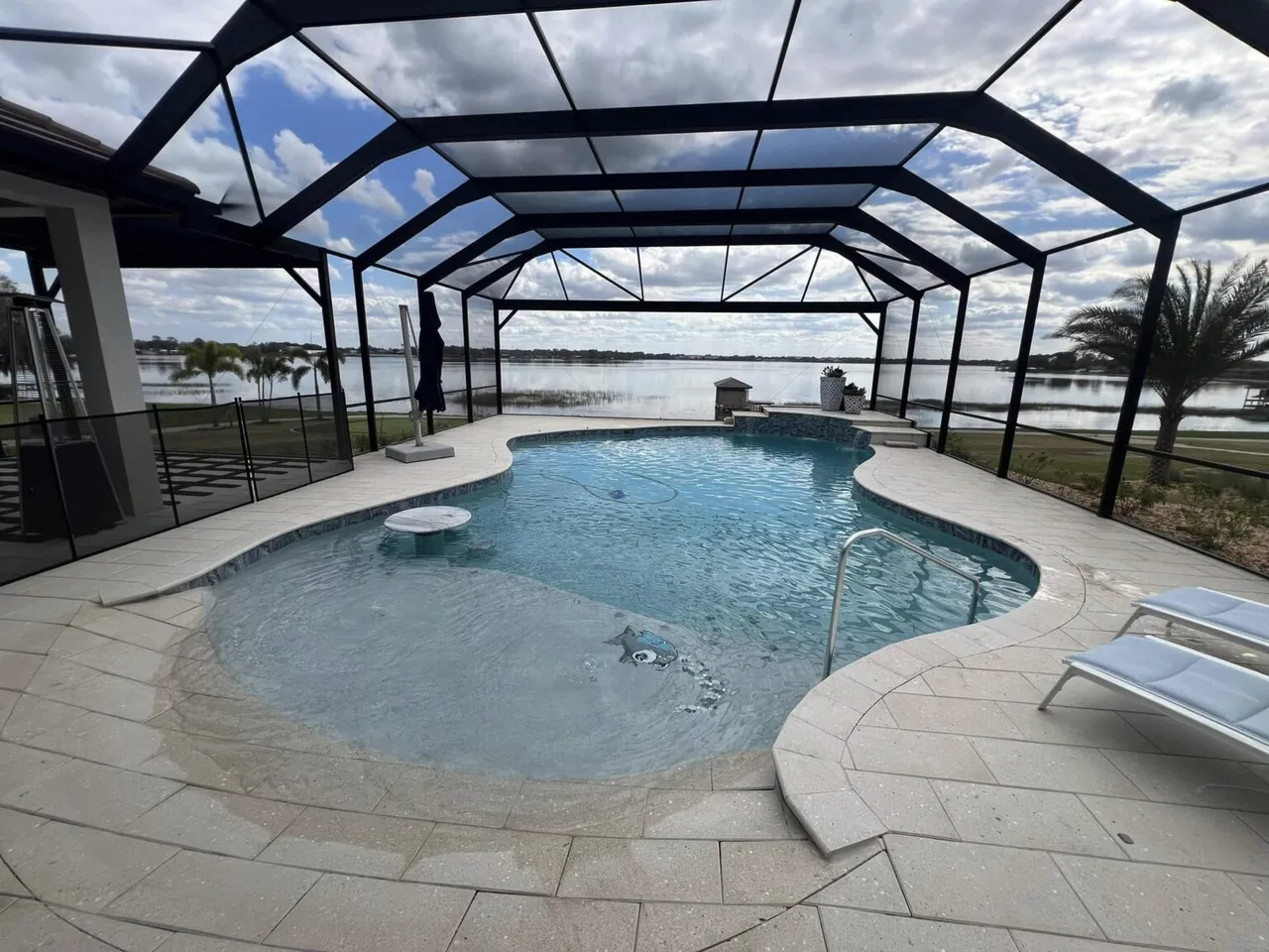 Roden Pool Contracting Inc pool project