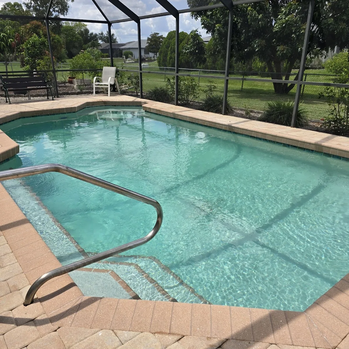 Stand Out Pools pool project