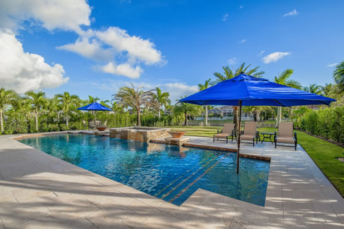 AAA Custom Pools Inc