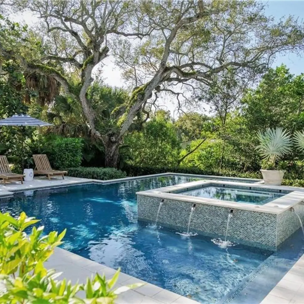 Coastal Deck & Pools