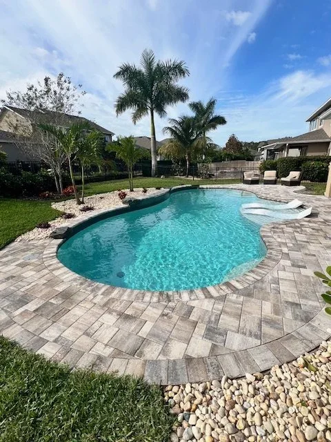 Differenza Pools pool project