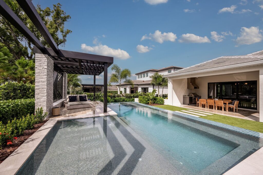 Holiday Pools of West Florida, Inc.