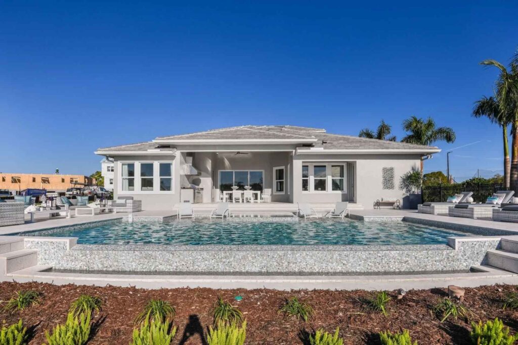 Holiday Pools of West Florida, Inc.