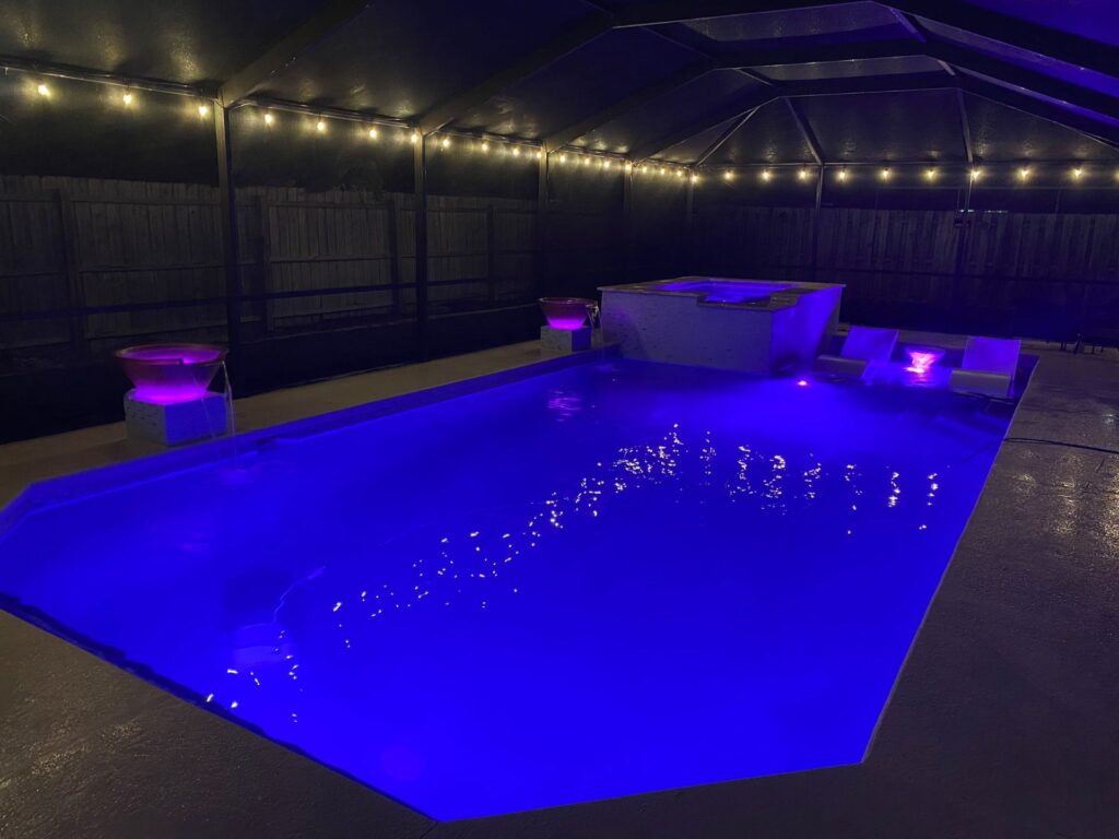 Into H20 Pools & Spas LLC