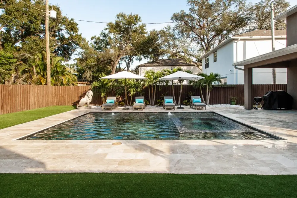 Larsen’s Pool & Spa, LLC