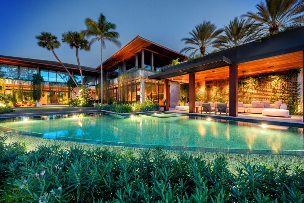 Miami Nice Pools & Outdoors LLC