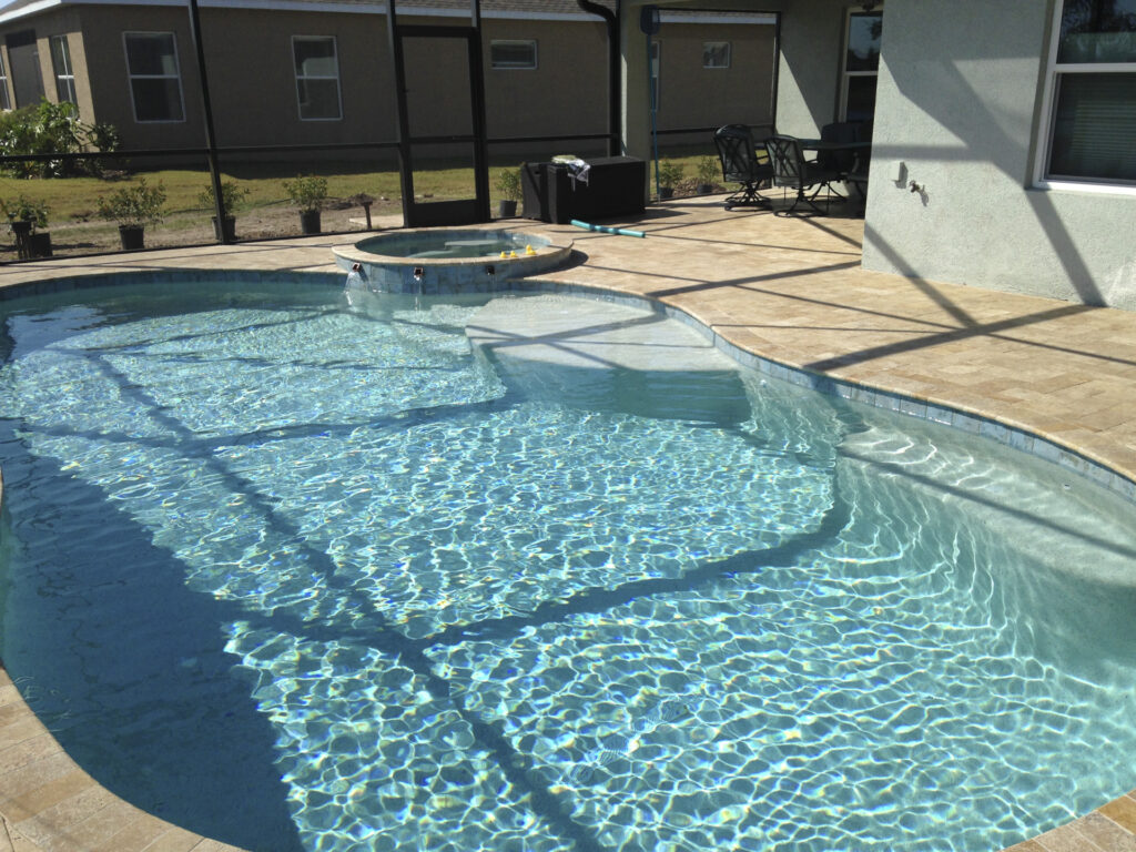Mossy Oaks Pool & Spa LLC