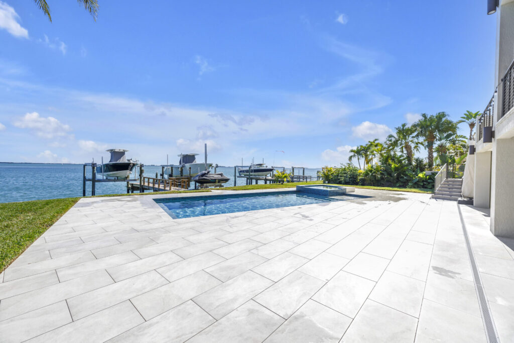 Oasis Pavers & Pools, LLC
