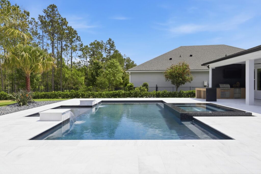 Sunnyside Luxury Pools LLC