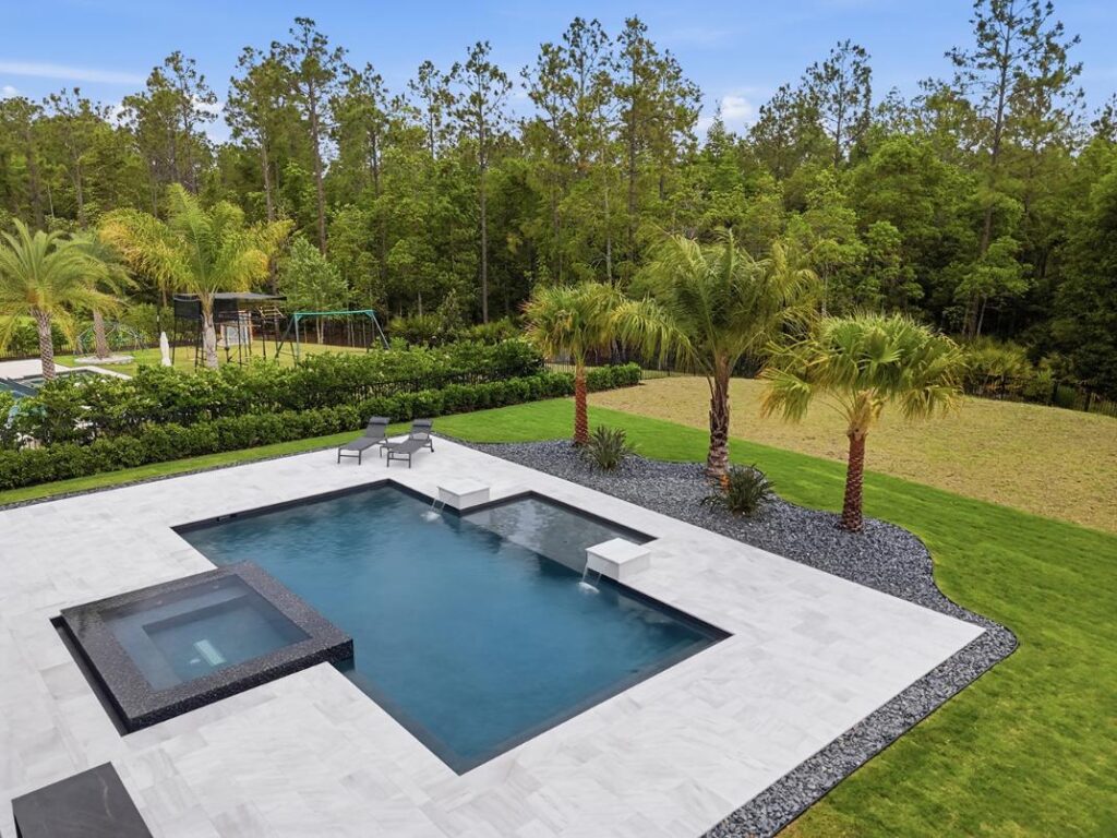 Sunnyside Luxury Pools LLC