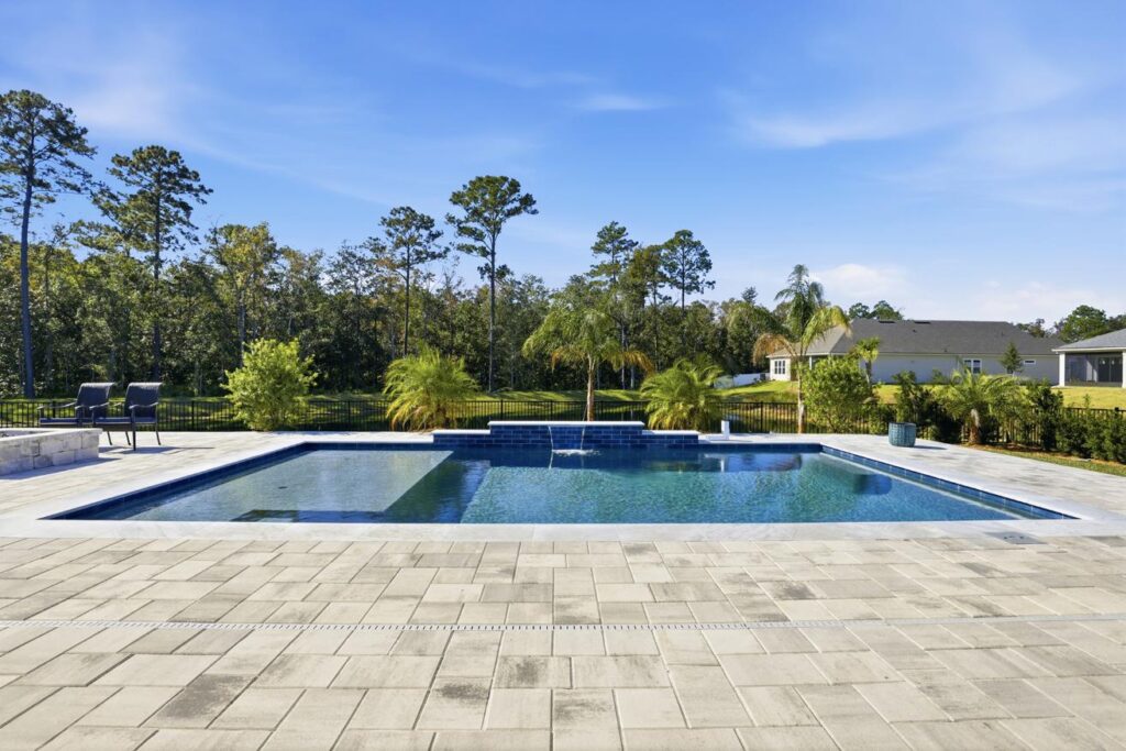 Sunnyside Luxury Pools LLC