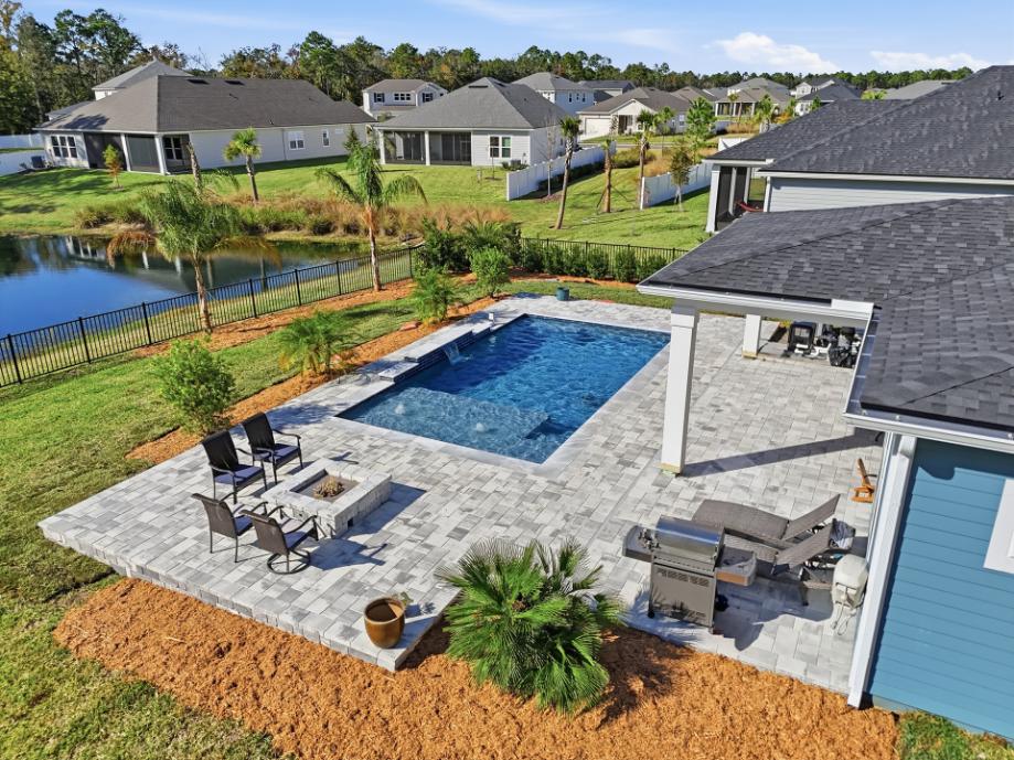 Sunnyside Luxury Pools LLC