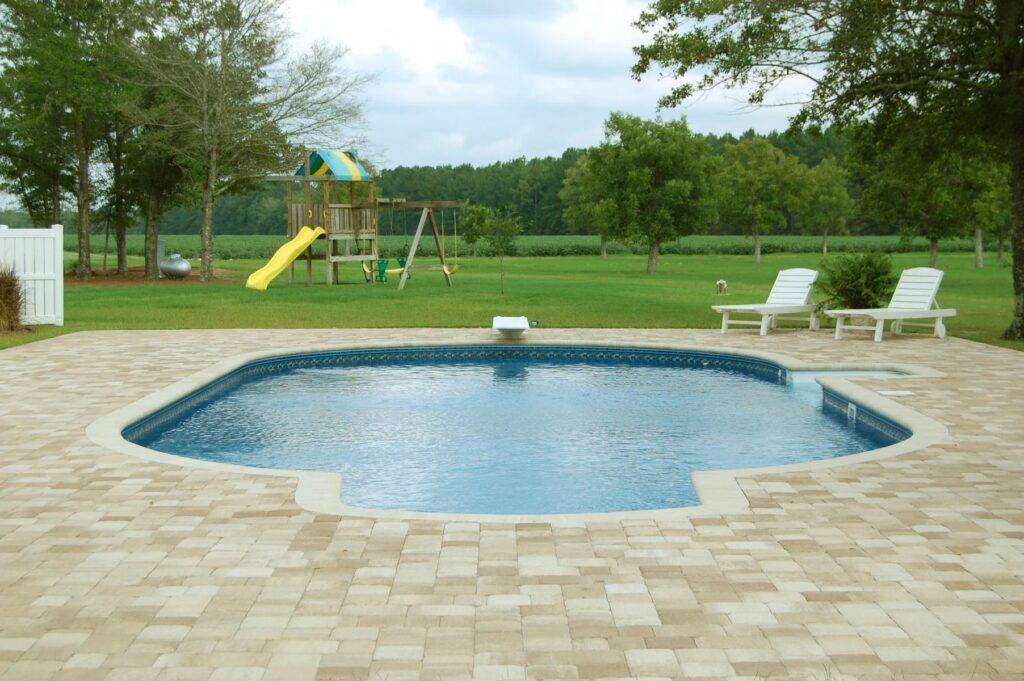 Woodard Pools & Outdoors, LLC