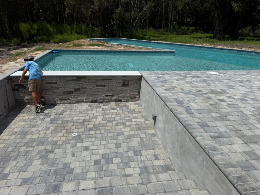 Woodard Pools & Outdoors, LLC