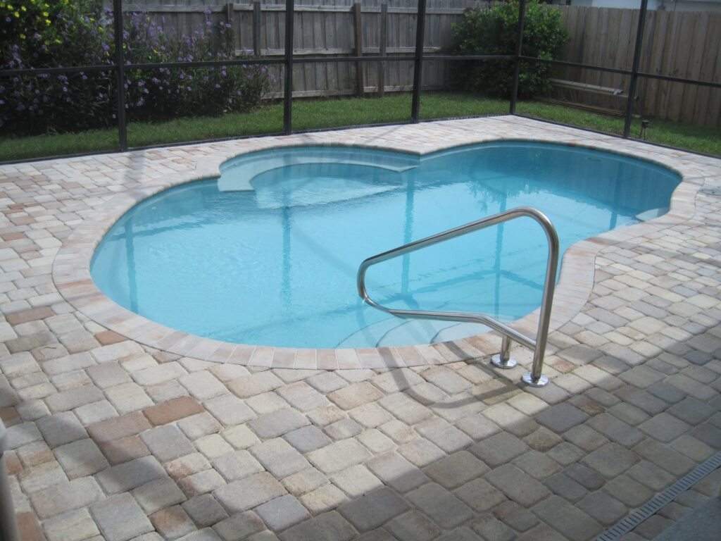 Custom Pool Renovations Inc
